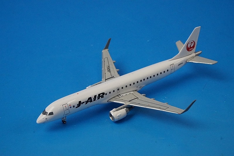 1/400 エンブラエル190 J-AIR ジェイエア JA241J ［XX4707］ JC