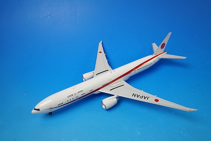 1/200 B777-300ER 航空自衛隊 日本政府専用機 2番機 WiFiレドーム