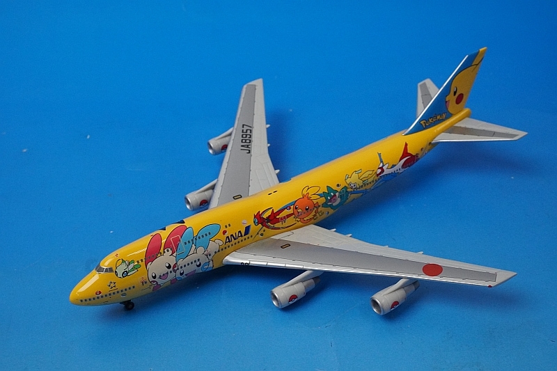 1/400 B747-400 ANA ポケモン ピカチュウジャンボ JA8957 [NH40010