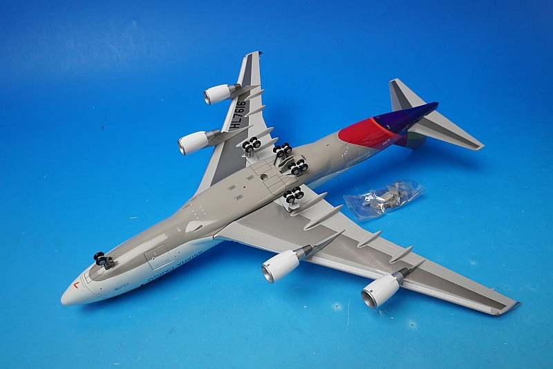 1/200 B747-400F アシアナカーゴ HL7616 ※カーゴドア差し替え可能