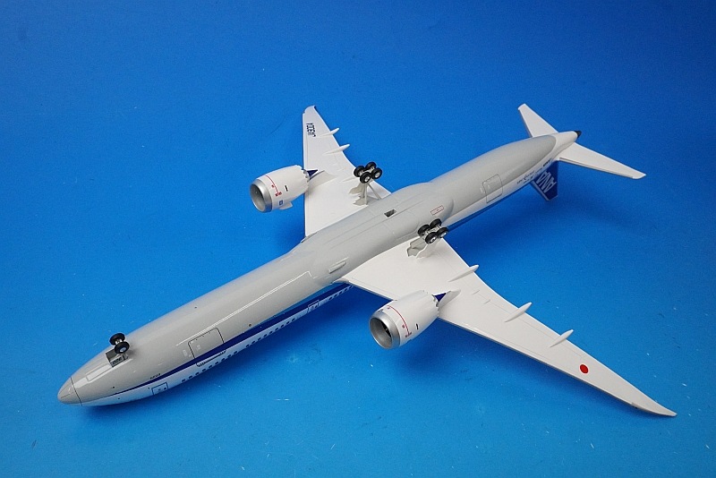 1/200 B787-10 ANA WiFiレドーム・ギアつき JA900A ［NH20138］ 全日空