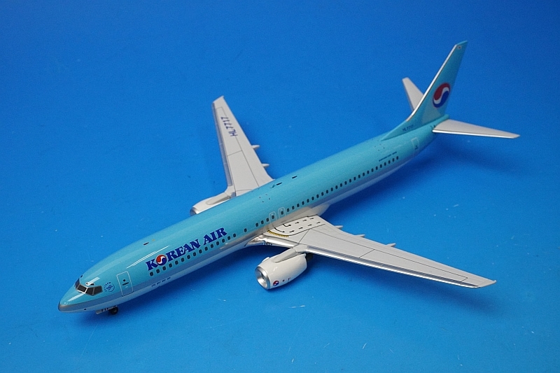 1/200 B737-900 コリアン 大韓航空 HL7717 ［AV2739001