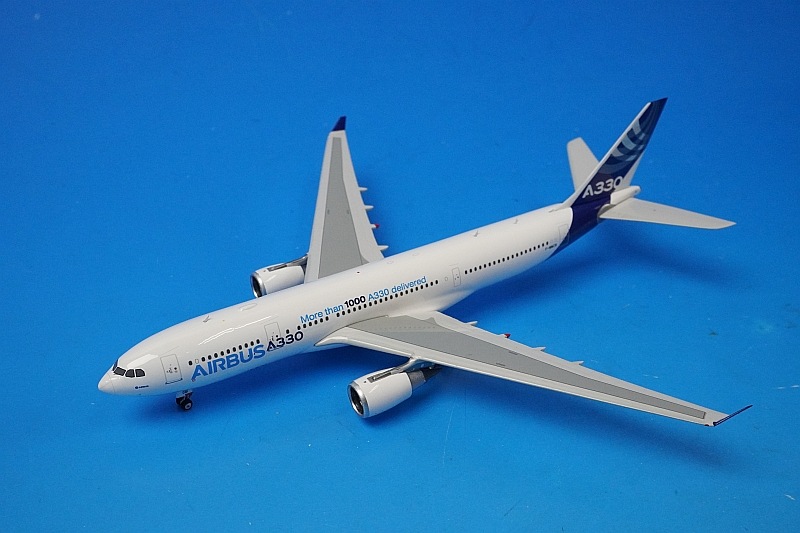 1/400 A330-200 エアバス ハウスカラー More Than 1000 A330 delivered