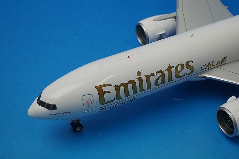 1/200 B777F（200LR貨物型） エミレーツ スカイカーゴ A6-EFG 開閉選択