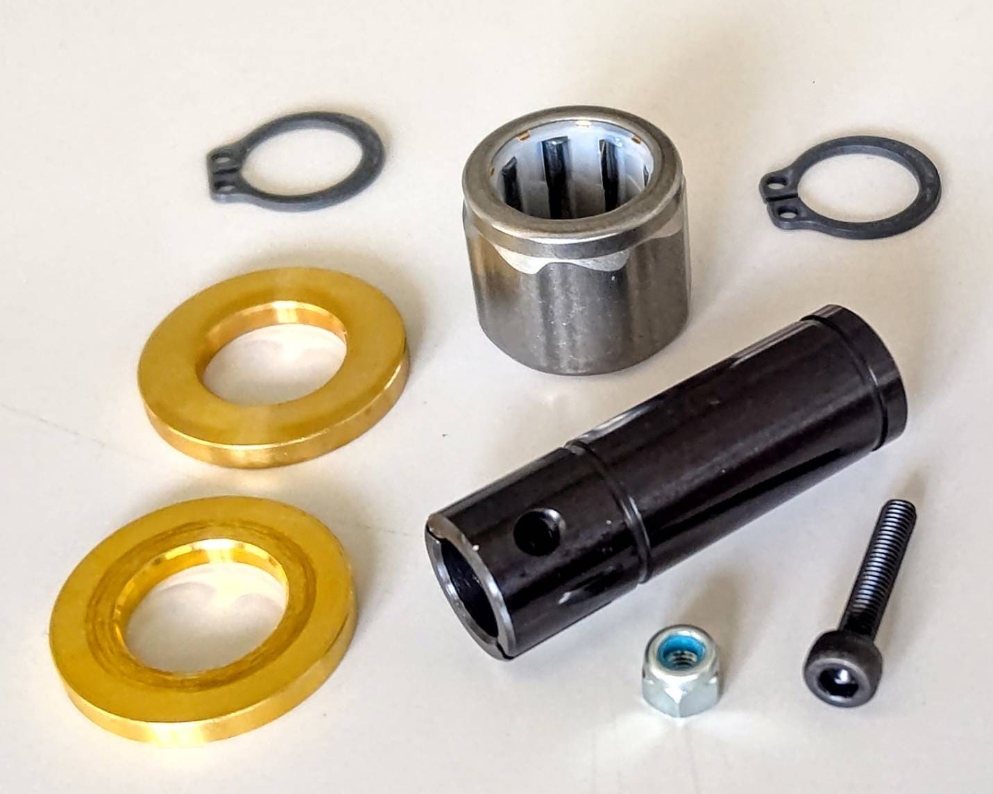 パーツ,0402 GP シャトル/Lama/シュワイザー | HIROBO.com | ラジコン