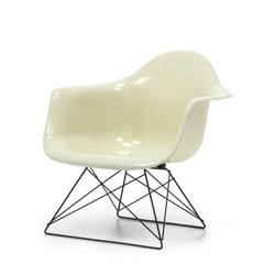 モダニカ アームシェルチェア ナチュラル ローロッドベース ブラック