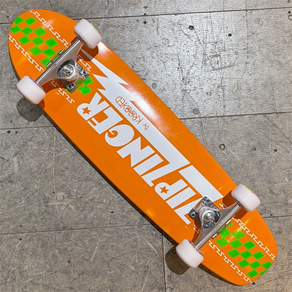 カスタムコンプリート