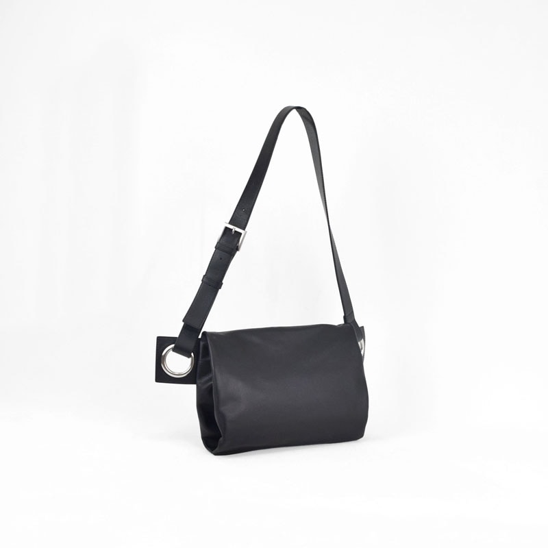 hatome】ボディバッグMサイズ | ボディバッグ