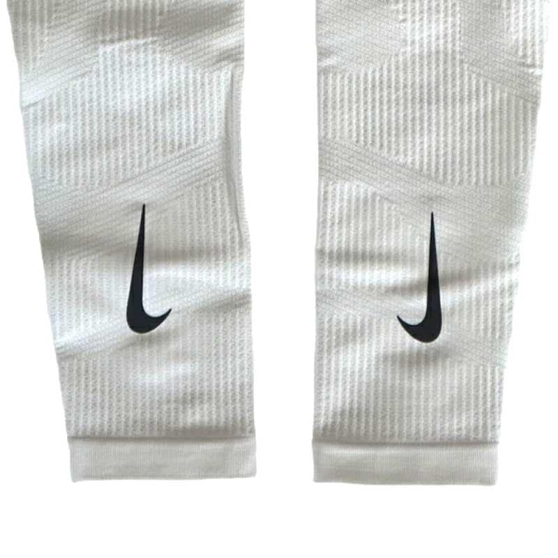 NIKE ナイキ ゾーンド アームスリーブ ランニング wnk(rn5037123