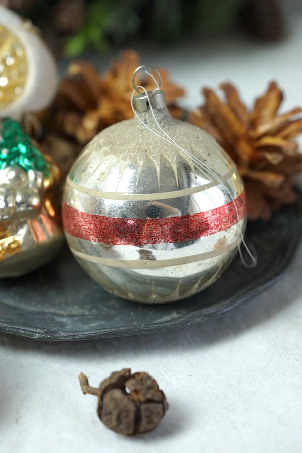 アンティーク薄ガラスのサンタとリフレクターとボール2個セット gx-580