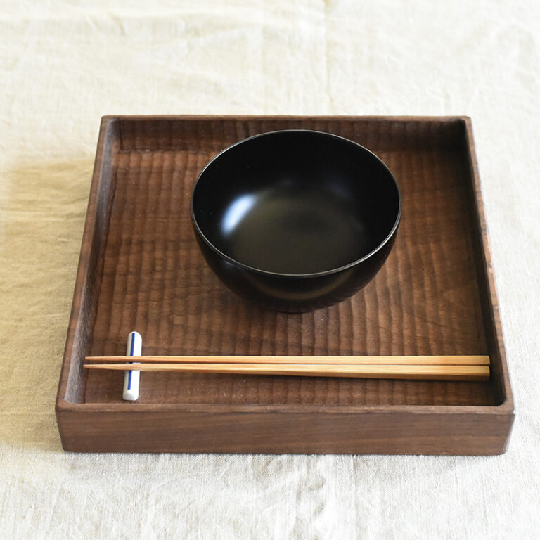 zaq　多分　紫檀の板　ほぼ四角な直方体 だけメシちはるさんコラボ】四万十ひのきの極薄まな板 長方形