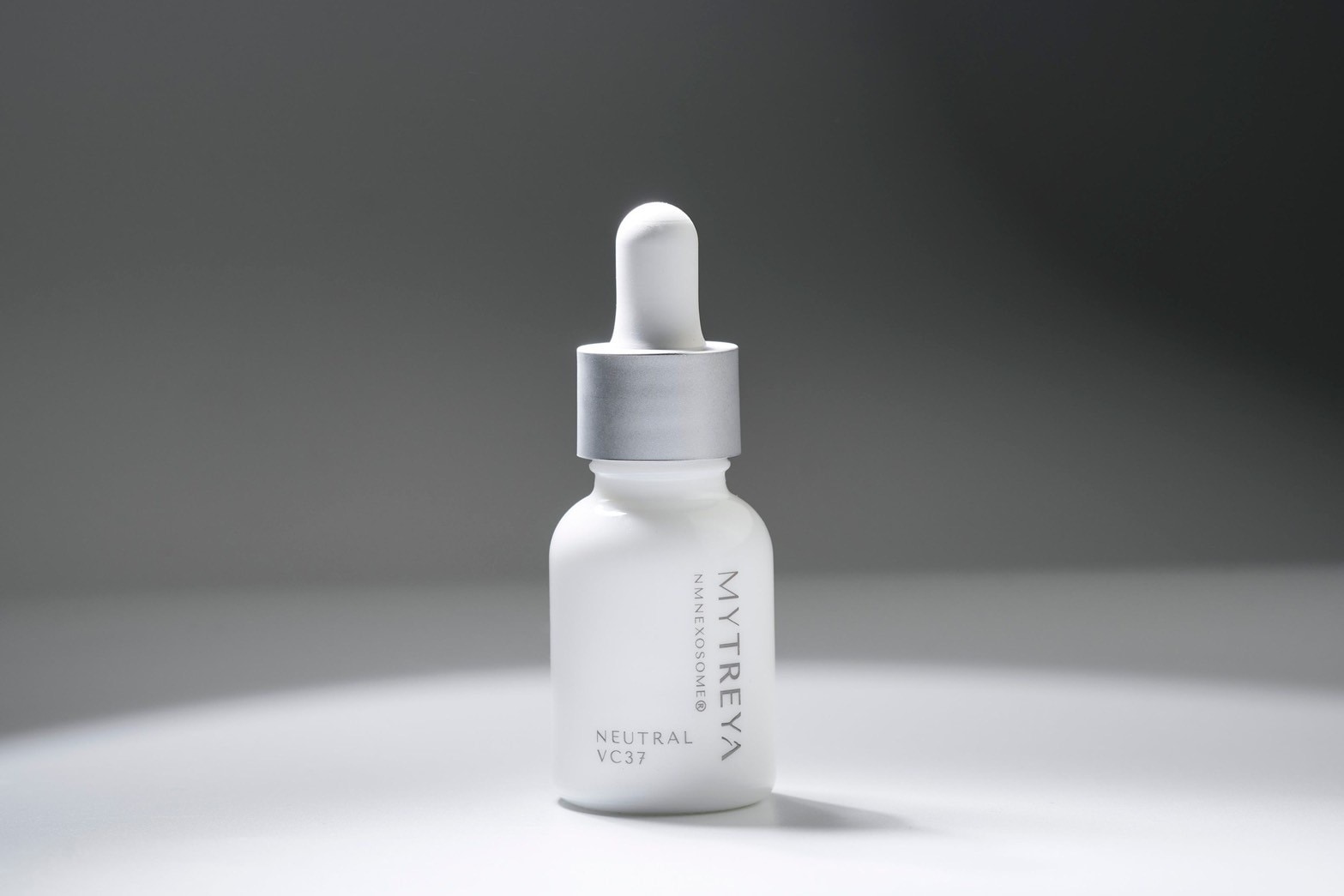MYTREYA NEUTRAL VC37 | スキンケア | LE COLLECTION
