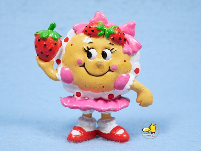 ビンテージ i HOP '80s PVC フィギュア Susie Strawberry | ビンテージ