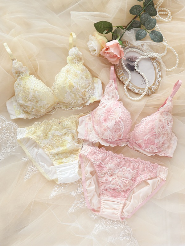 ブルーミングドリームブラセット｜かわいい下着・ランジェリーの通販