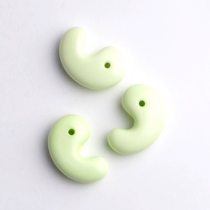 古代勾玉30mm クイーンコンクシェル 【メール便可】｜マライカ公式通販