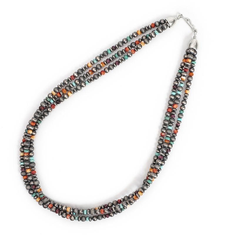 Reva Goodluck ナバホパール×マルチストーン 3連ネックレス｜マライカ