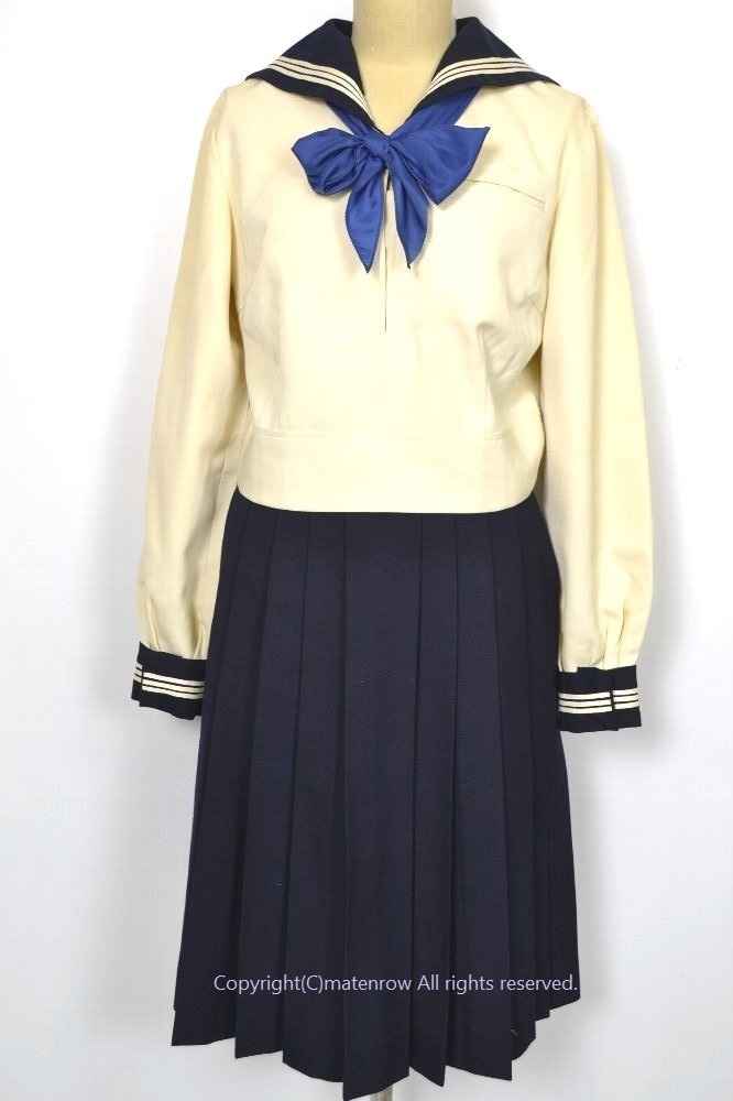 東京都 東京女学館中学校・高等学校 冬服 | セーラー服 冬服 | 制服
