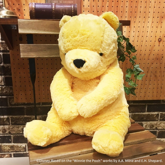 あそんで！クラシック プー Lサイズ|【ぬいぐるみのセキグチ】メーカー