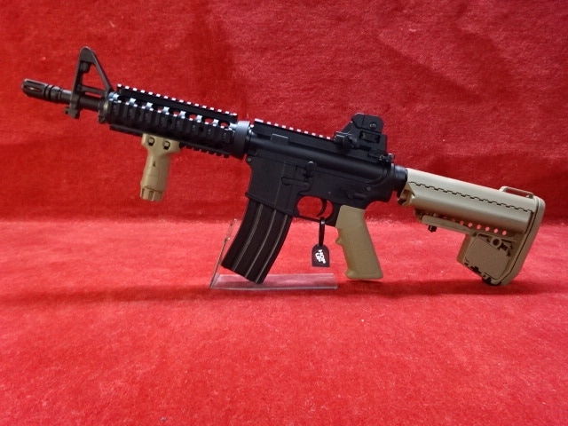 店内全品5％OFFクーポン】東京マルイ・次世代電動ガン CQB-R :FDE