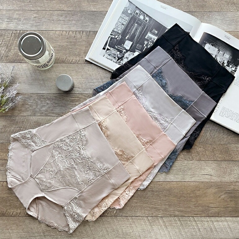 ブラデリス すらっと細みえ快適ショーツ | アイテム,ショーツ,補正