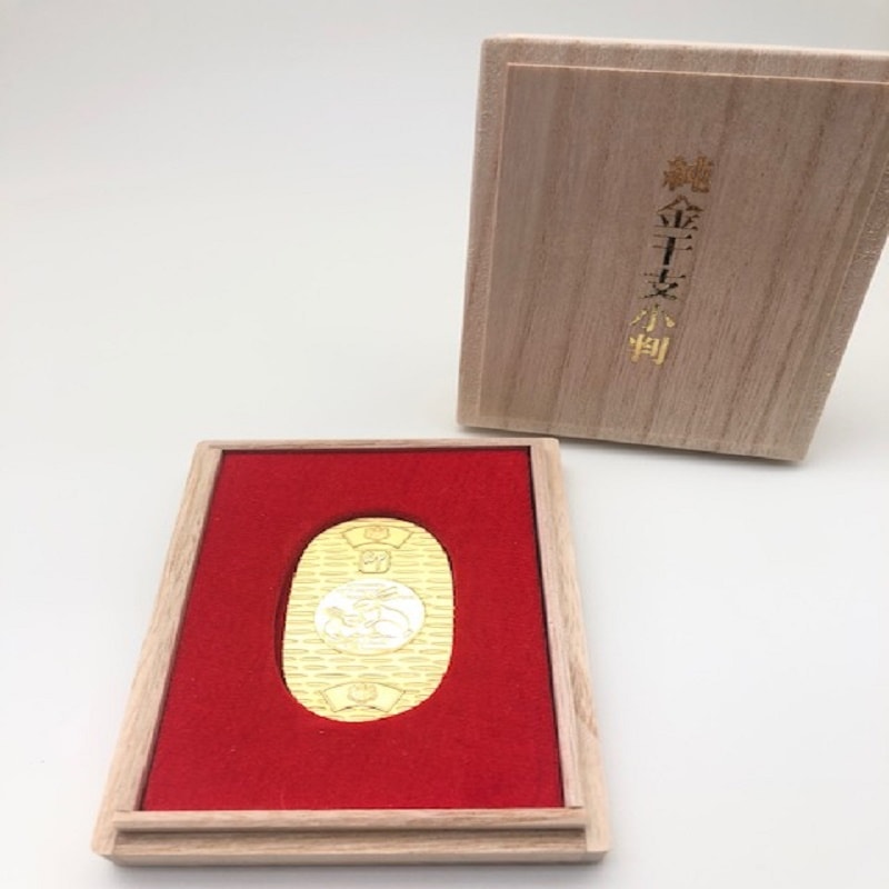 受注生産品>純金 干支小判 「卯」 | 金製品 | 森銀器製作所公式