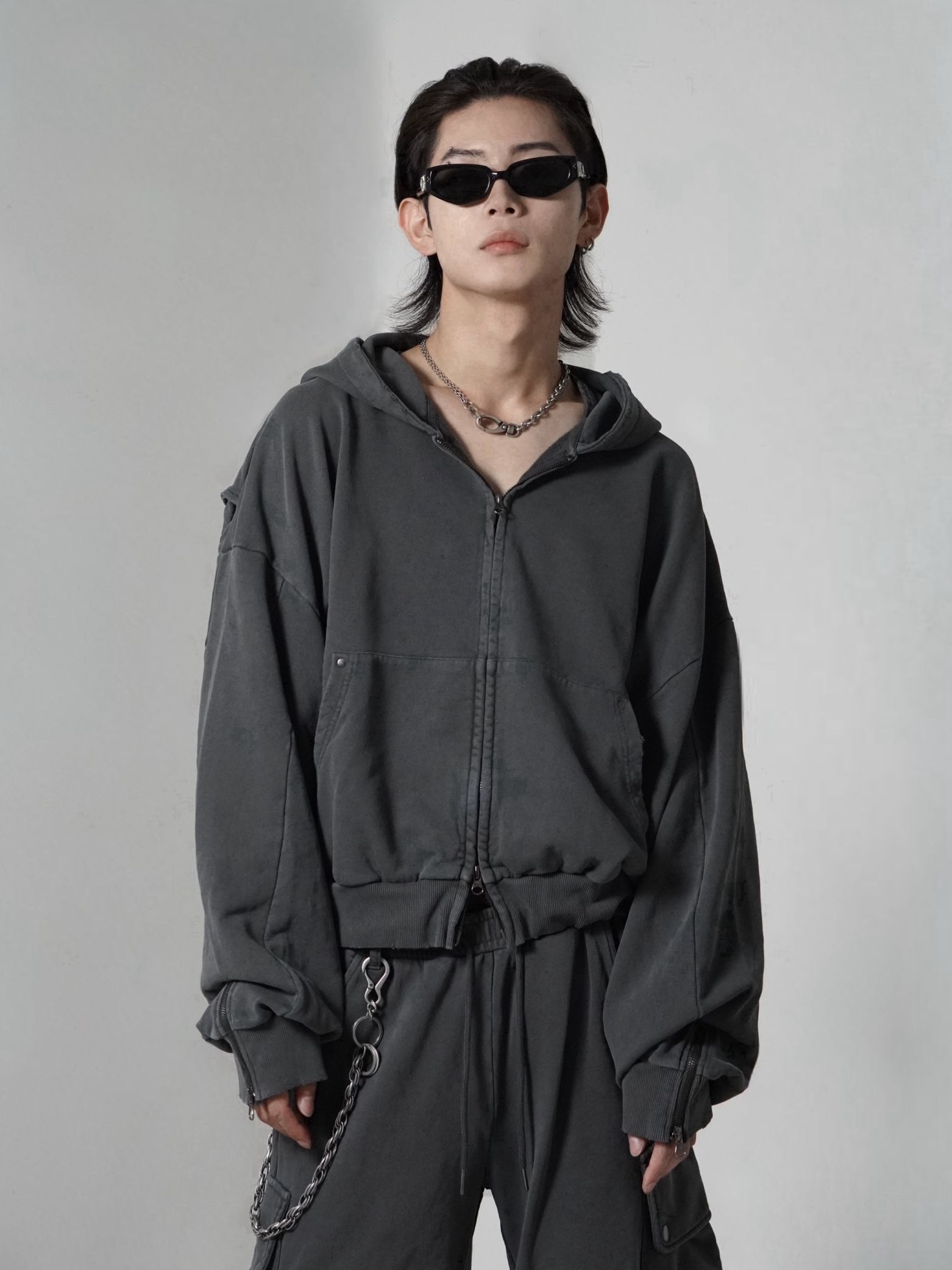 CHIKASHITSU PLUS HIGH】cropped dirty wash double zip hoodie