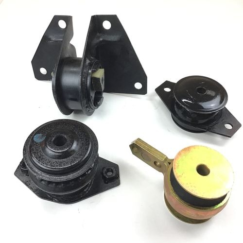 社外品 エンジンマウント4点セット LANCIA DELTA(831) 82414823