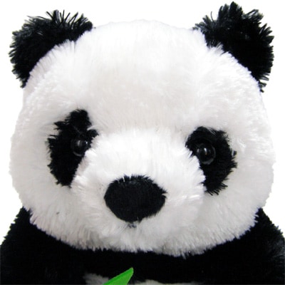 笹を食べる シンフー パンダ ぬいぐるみ M(24cm) 幸福 大熊猫｜笹食い
