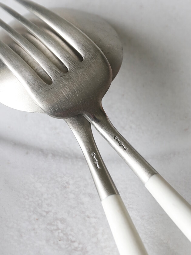 Cutipol カトラリーGOA WHITE x SILVER クチポール ～ サラグレース