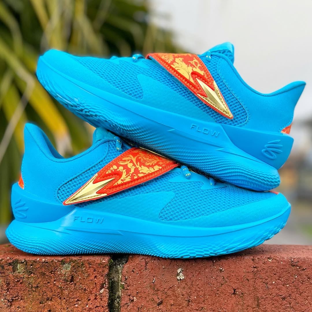 UNDER ARMOUR CURRY FOX 1 'HAPPY FOX DAY' アンダーアーマー カリー