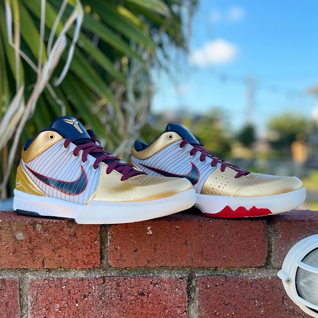NIKE KOBE 4 PROTRO 'GOLD MEDAL' ナイキ コービー 4 プロトロ 【MEN'S