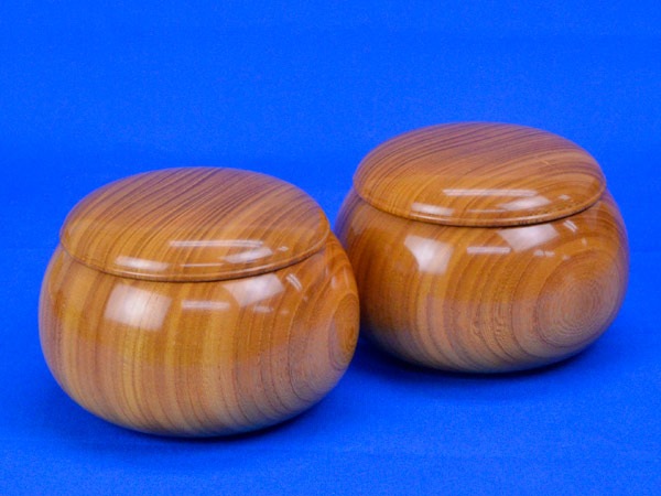 囲碁セット 新かや2寸ハギ足付碁盤セット(蛤碁石28号・欅碁笥特大