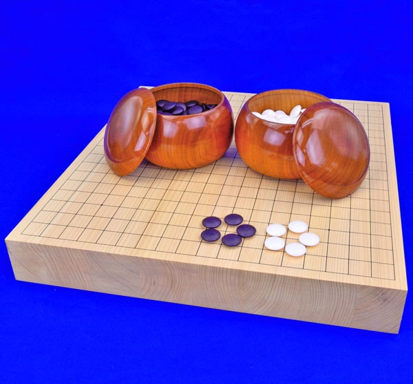 囲碁 天然木 卓上 碁盤 蛤碁石 セット 碁石22号？ 甘い匂いがする碁盤