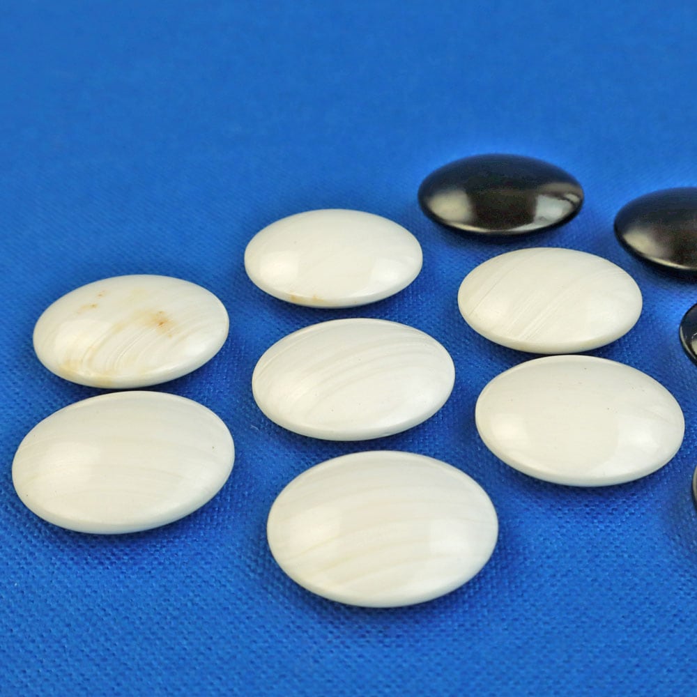 日向特産蛤碁石 28号 花印(厚み7.5mm)※証明書付き 宮崎県伝統的工芸