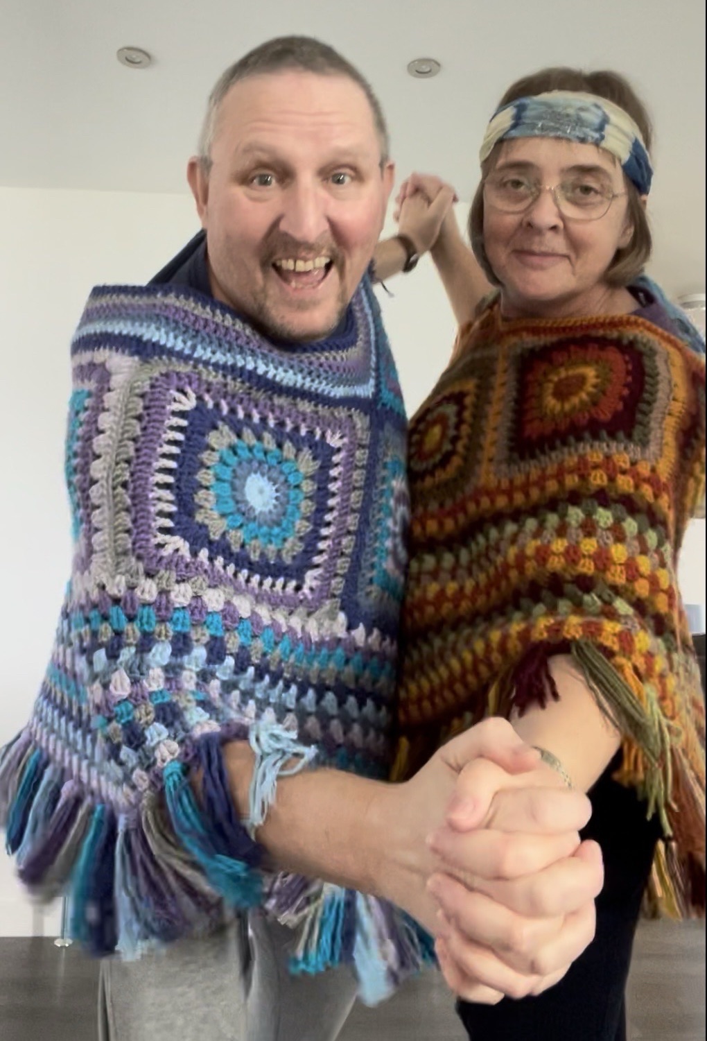 Episode 86 : Spreading Joy Online with Sara & Sean from Crochet in