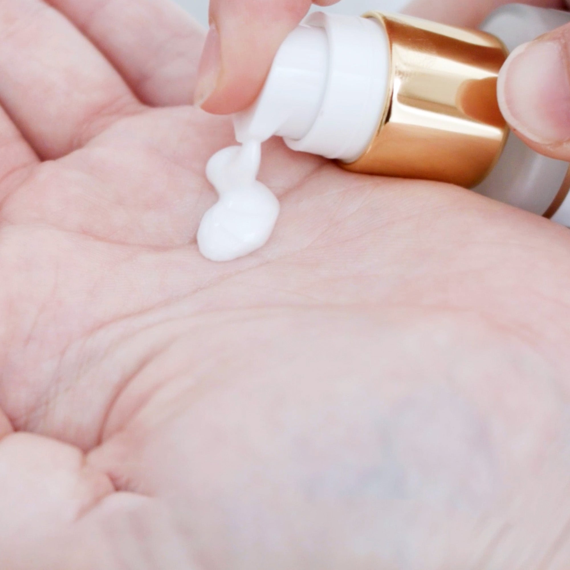 イルミネーティング モイスチャライザー – Malie Organics