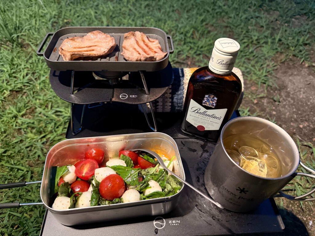 ソロキャンプ｜キャンツーにおすすめの軽量コンパクトなテーブル【ZEN