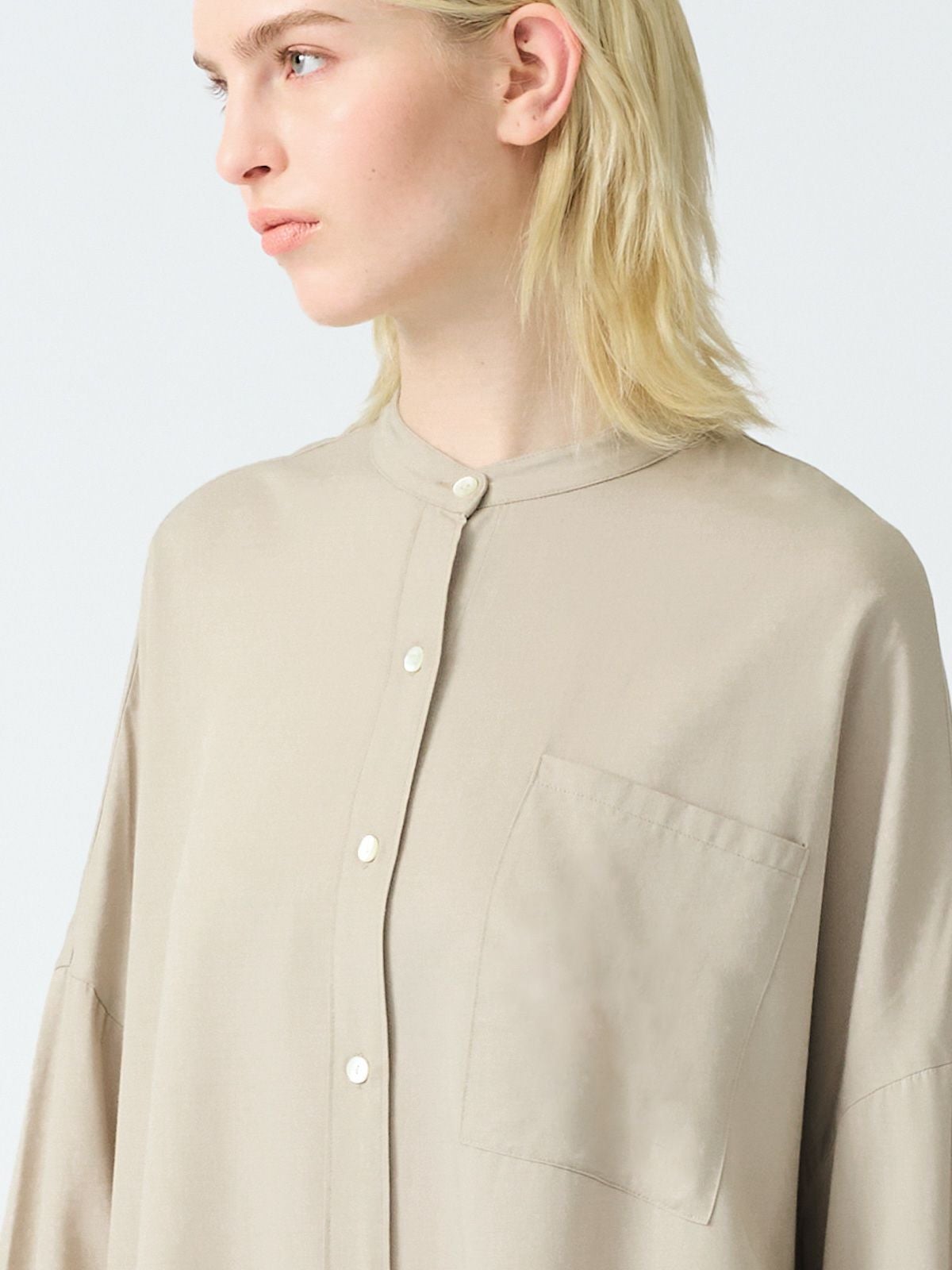 mizuiro ind バンドカラーロングシャツ｜ MARcourt ONLINE STORE