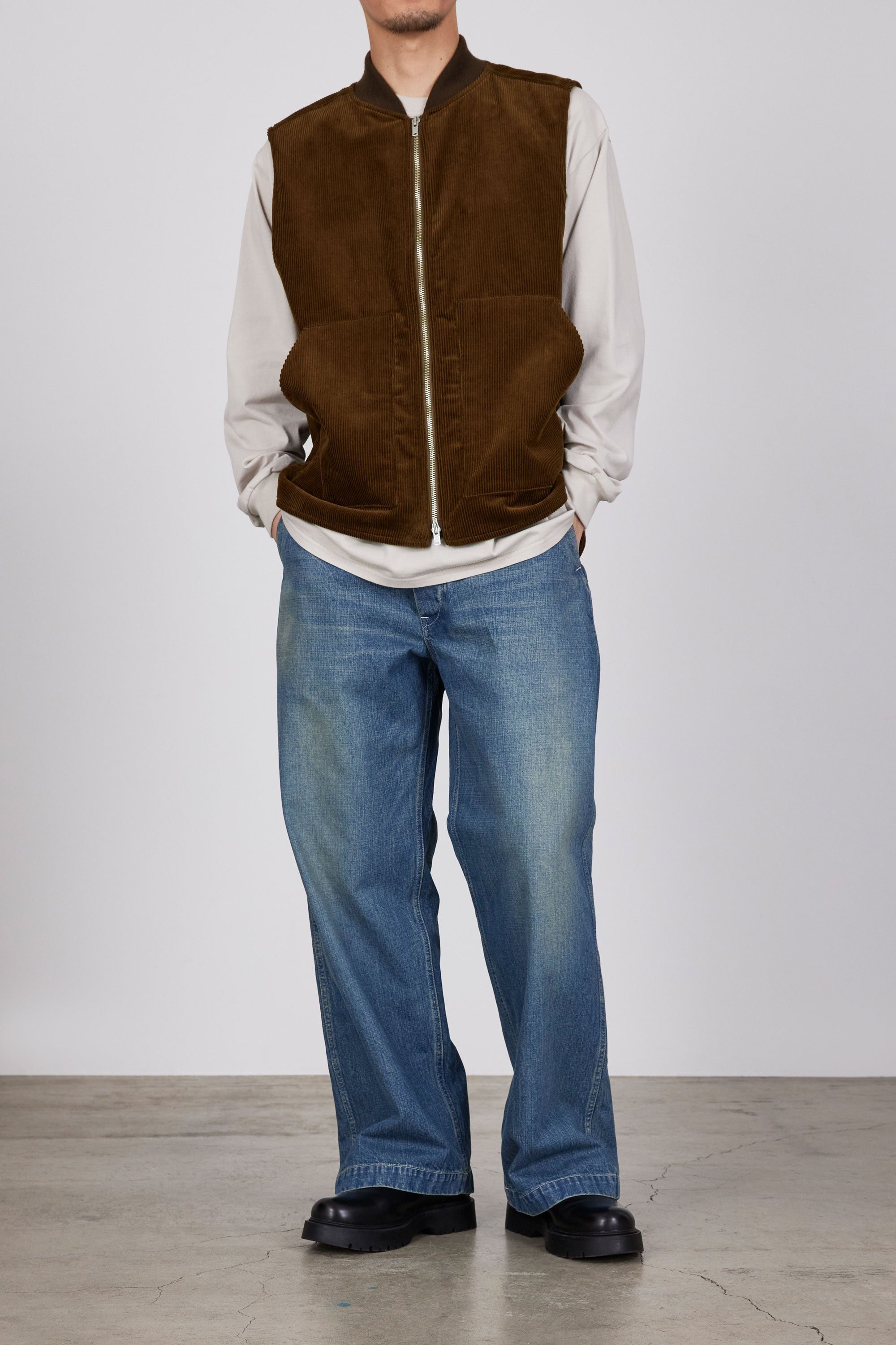 オーガニックコットン8Wコーデュロイ / ワーカーズベスト, Brown