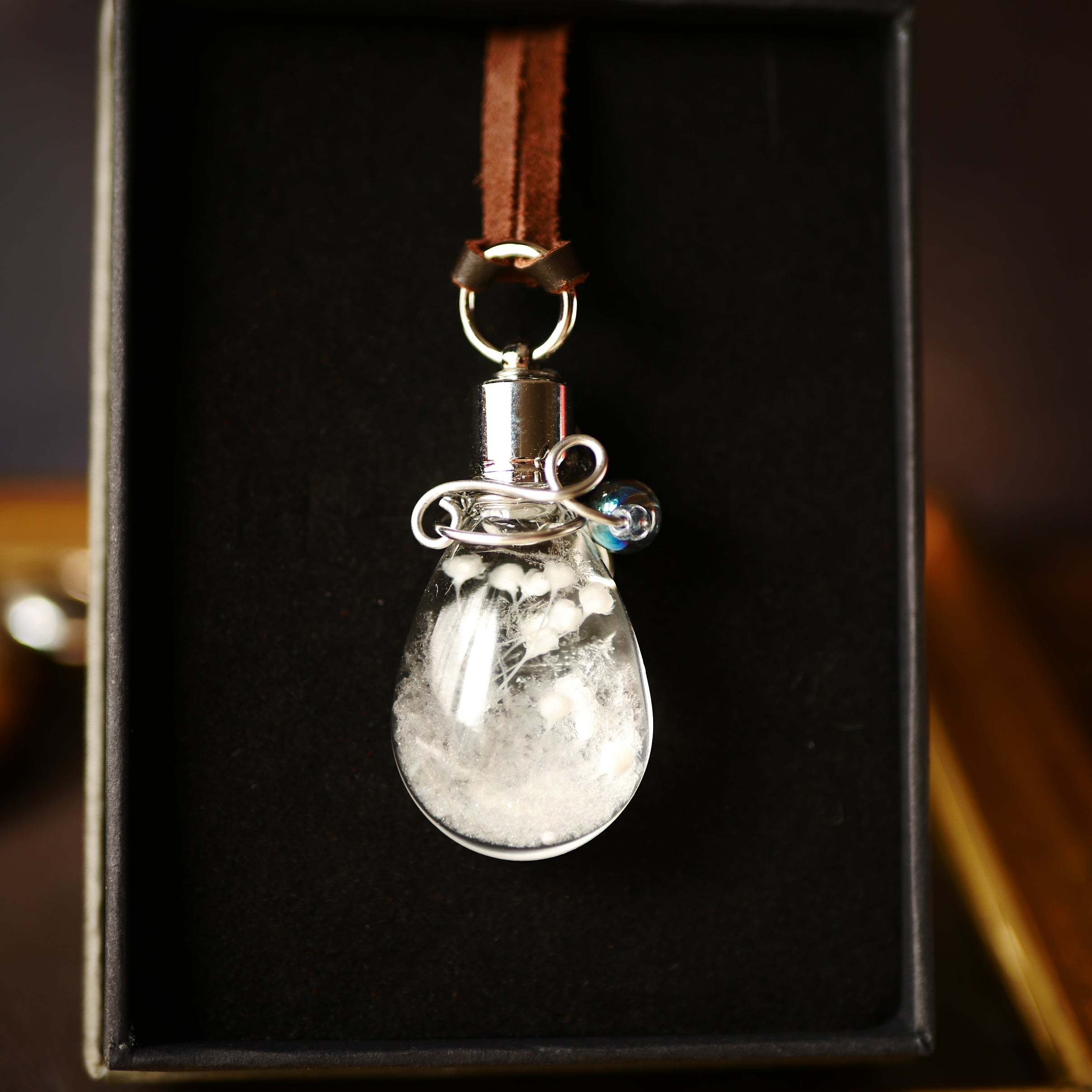 ストームグラス「エーデルヴァイス」 ドロップボトル ネックレス – 宙