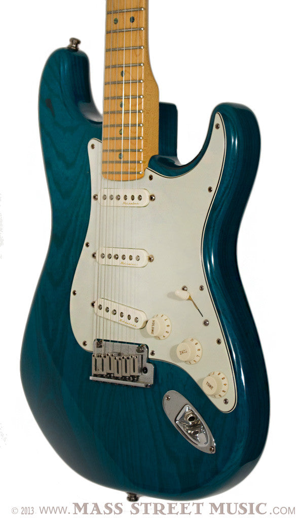 American Deluxe Strat | Mass Street Music