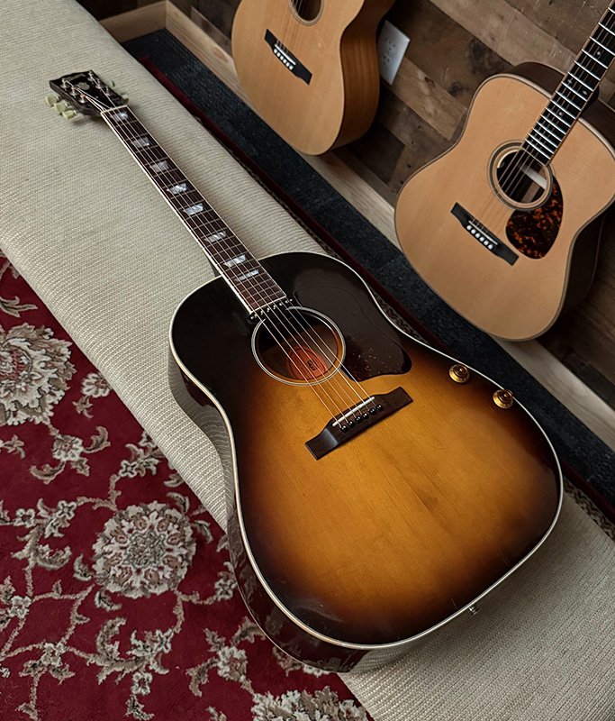 USED Gibson J-160E Acoustic Electric Guitar 1995 - Sunburst