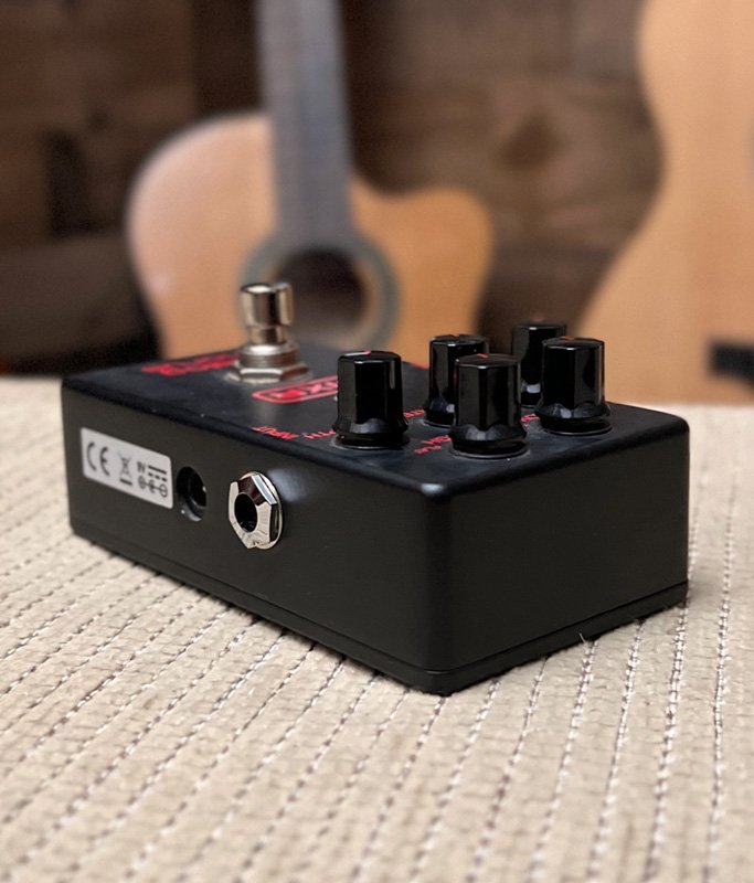 USED MXR M234 Analog Chorus Limited Edition Black & Red