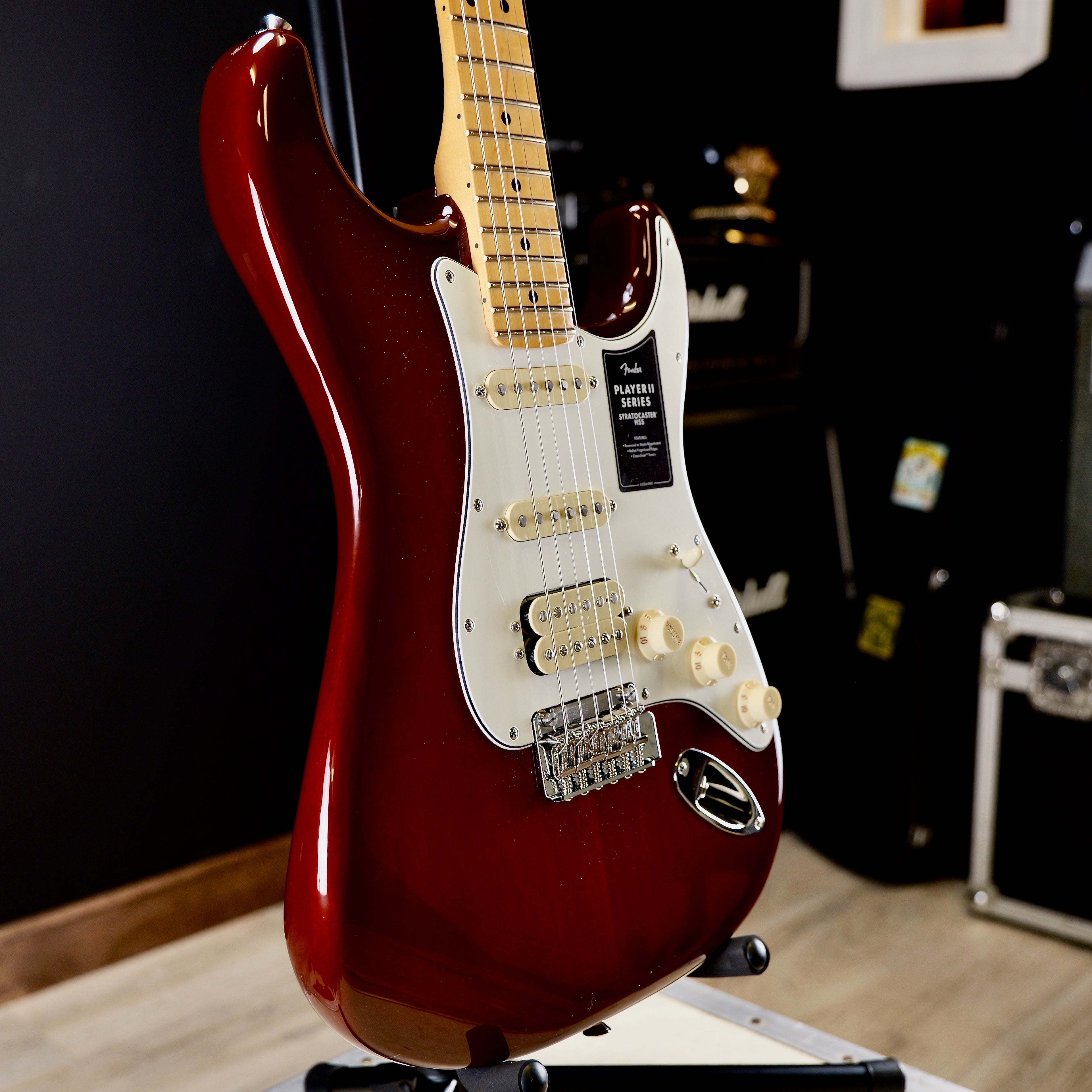 Fender Player II Stratocaster HSS Maple Fingerboard Transparent