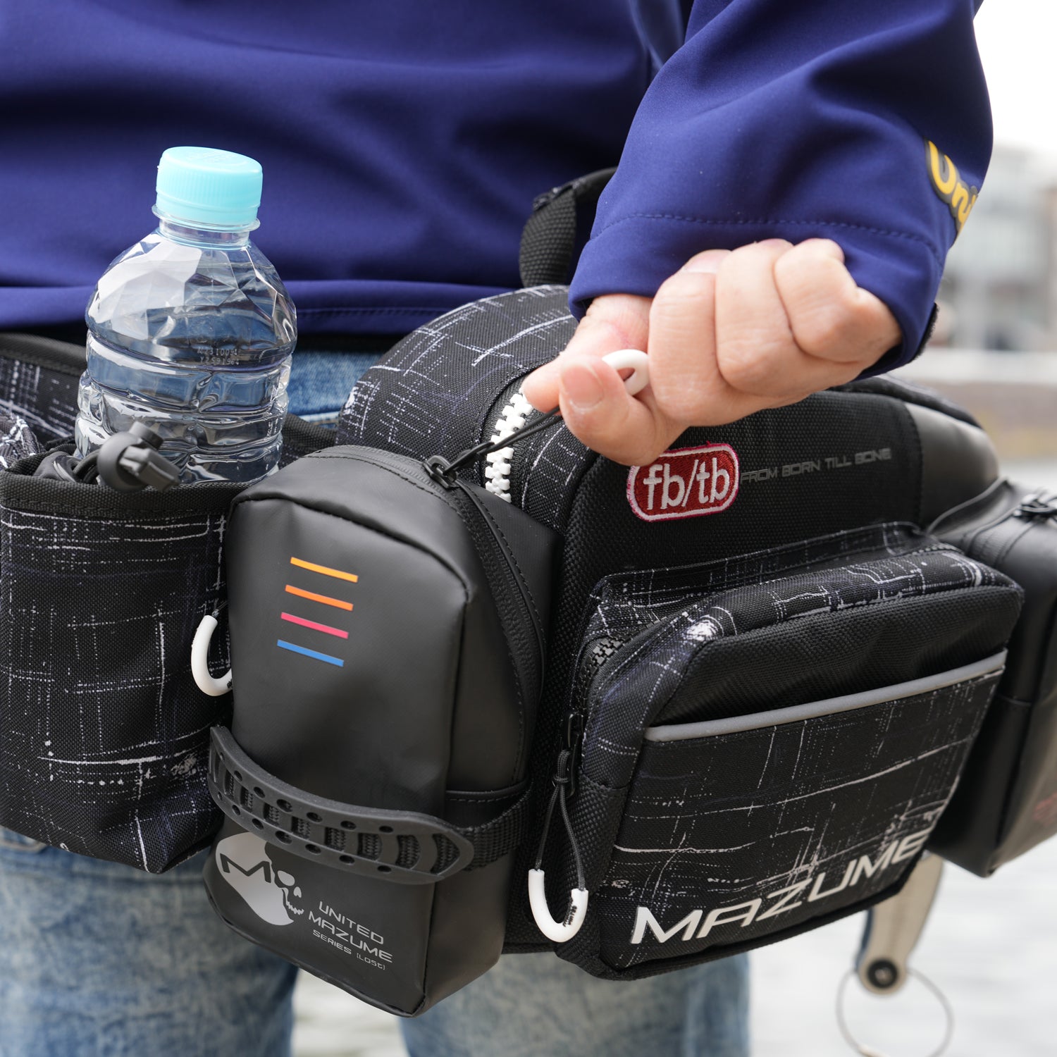 mazume レッドムーンウエストバッグ V MZBK-768