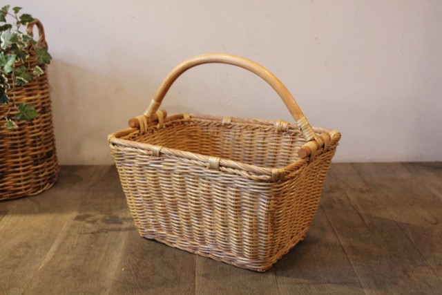 かご・バスケット・雑貨 - menui | 【ラタン ワンハンドルマガジン