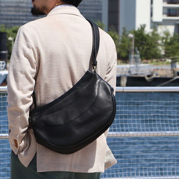 フラソリティ キップレザー キャタピラーショルダーS FF-202