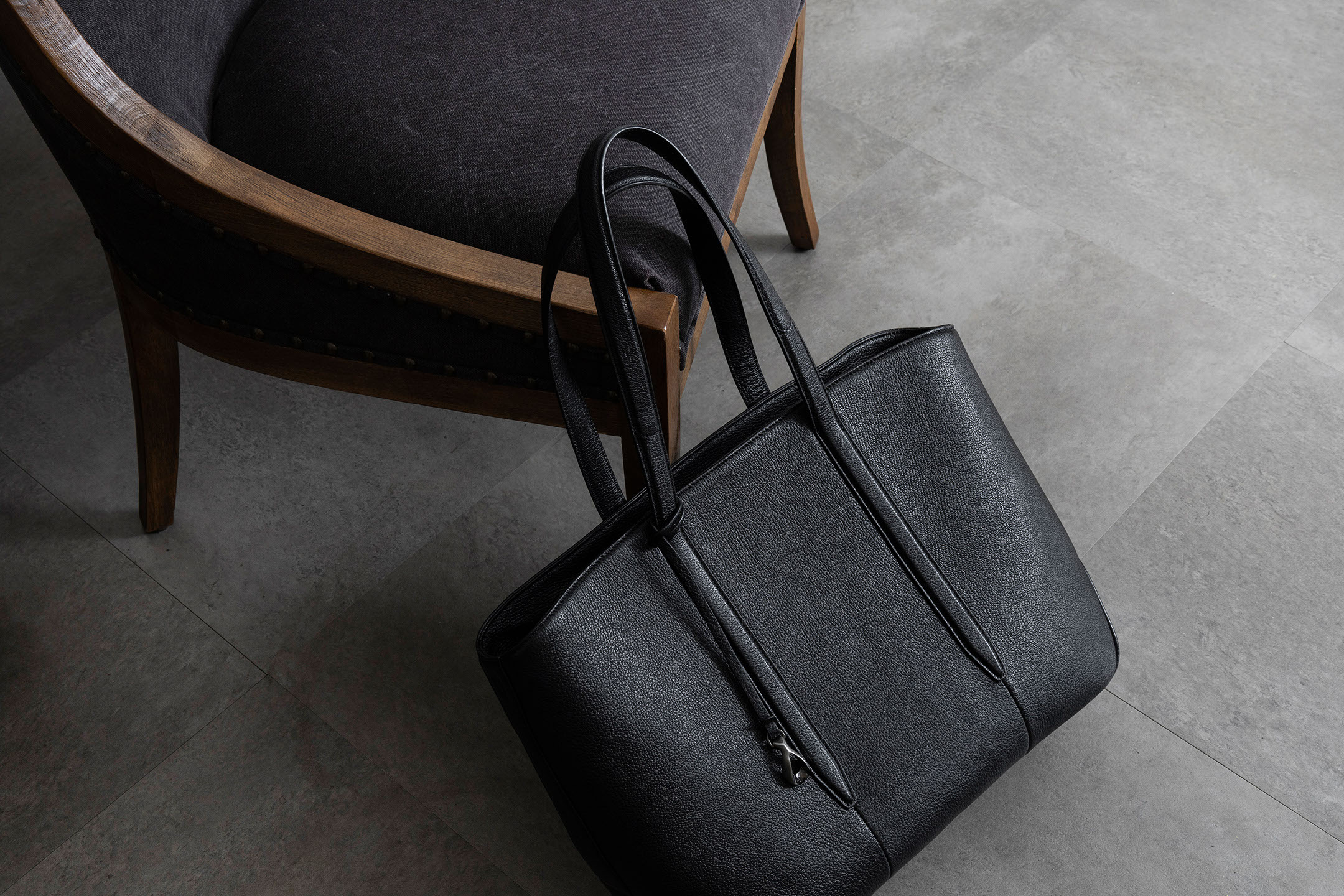 シェーブル ファスナートートバッグ（L）“Flexi” | 大人のバッグ・財布