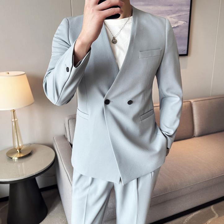 30代メンズ必見】ノーカラーダブルセットアップ｜春夏の抜け感と清涼感