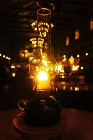 灯油ランプだそうです - 小樽市、北一硝子三号館 CafeBar九番倉の写真